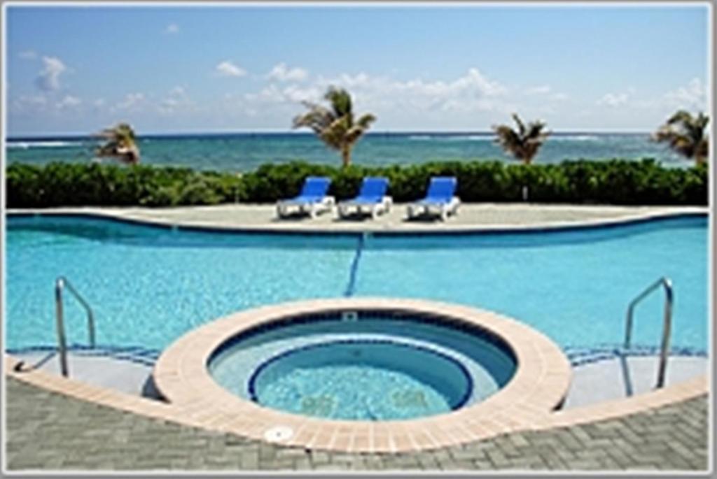 منتجع كاستوايس كايمان بيتش Grand Cayman المظهر الخارجي الصورة